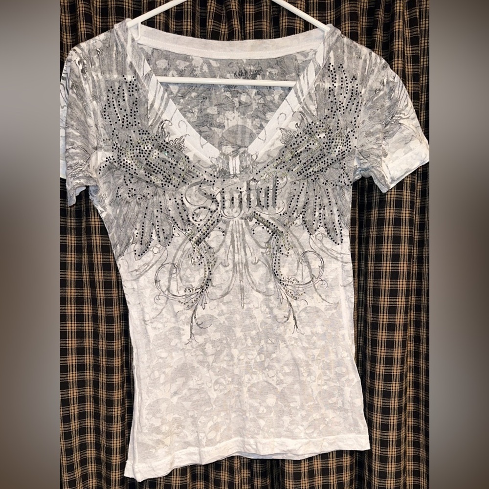 Sinful tee